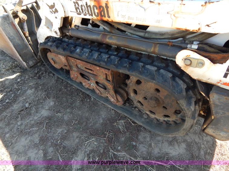 image for item I1041 2002 Bobcat MT50 walk-behind loader