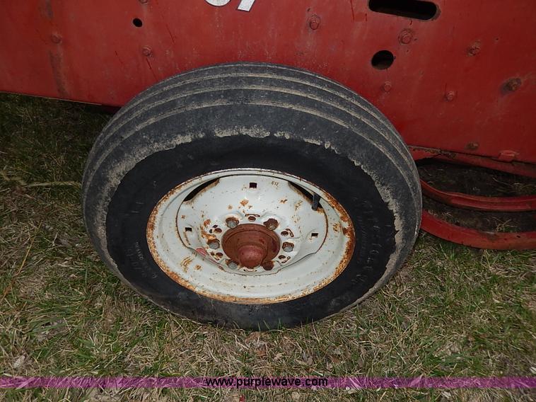 image for item I3702 International Harvester McCormick 37 small square baler