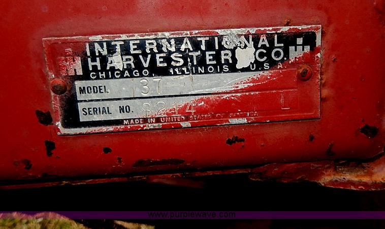 image for item I3702 International Harvester McCormick 37 small square baler