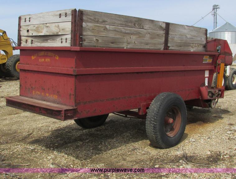image for item I4188 Blair Feed-R-Wagon