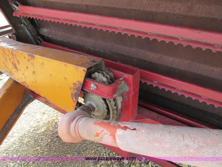 image for item I4188 Blair Feed-R-Wagon