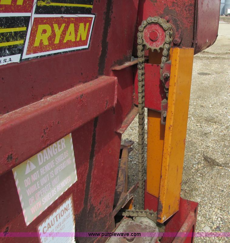 image for item I4188 Blair Feed-R-Wagon