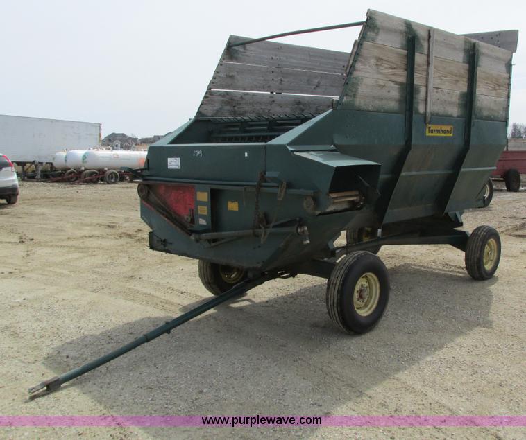 image for item I4190 Farm Hand F44B feed wagon