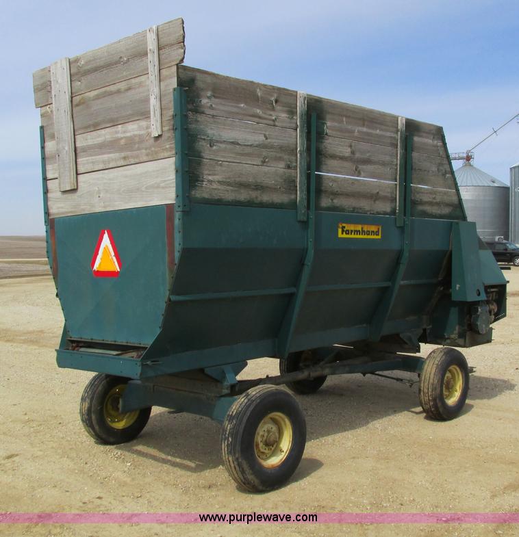image for item I4190 Farm Hand F44B feed wagon