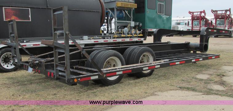image for item I5519 1993 Combine/sprayer trailer