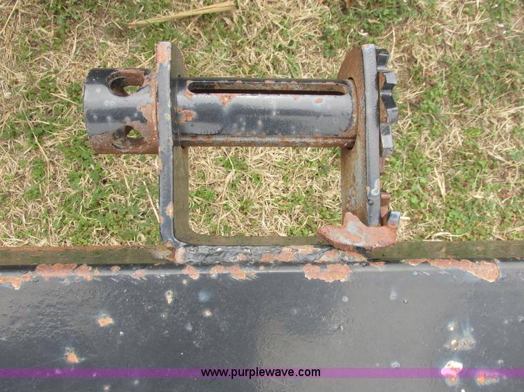 image for item I5519 1993 Combine/sprayer trailer