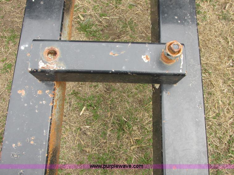 image for item I5519 1993 Combine/sprayer trailer