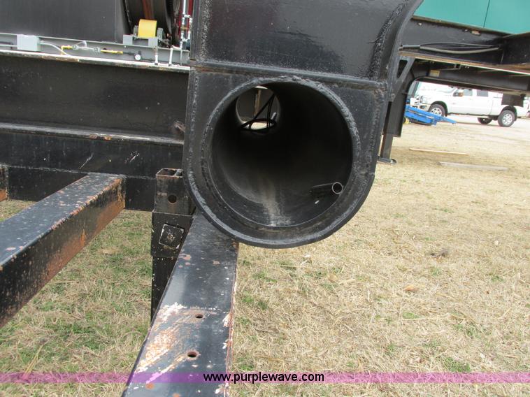 image for item I5519 1993 Combine/sprayer trailer