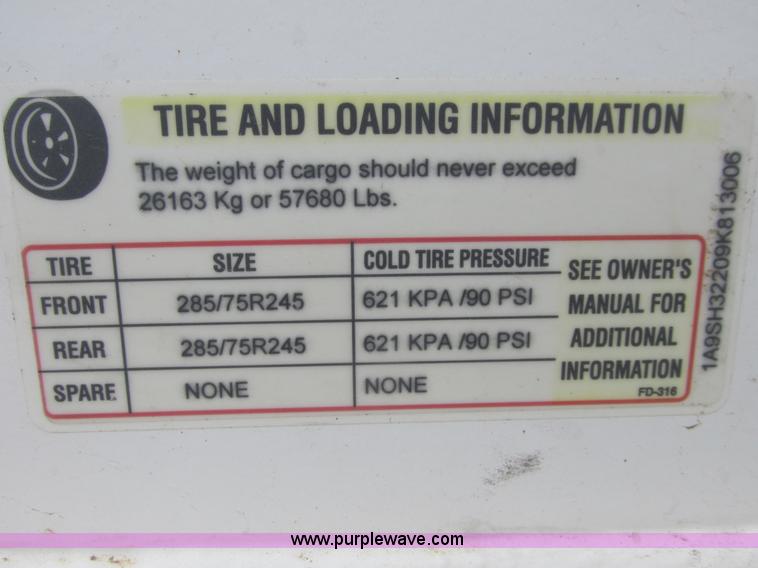 image for item I5521 2009 Alameda AHB32 32' grain trailer