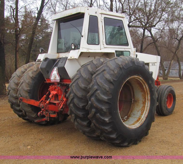 image for item I7136 1978 Case 1570 tractor