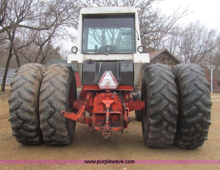 image for item I7136 1978 Case 1570 tractor