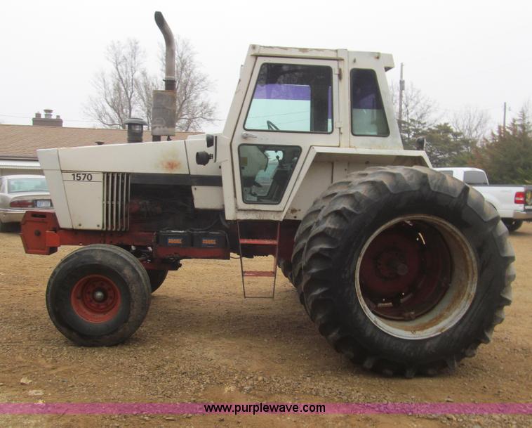 image for item I7136 1978 Case 1570 tractor