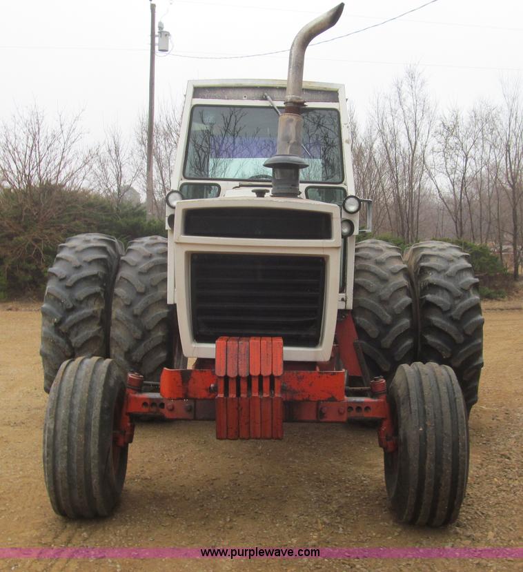 image for item I7136 1978 Case 1570 tractor