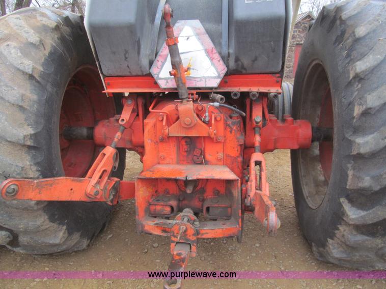 image for item I7136 1978 Case 1570 tractor