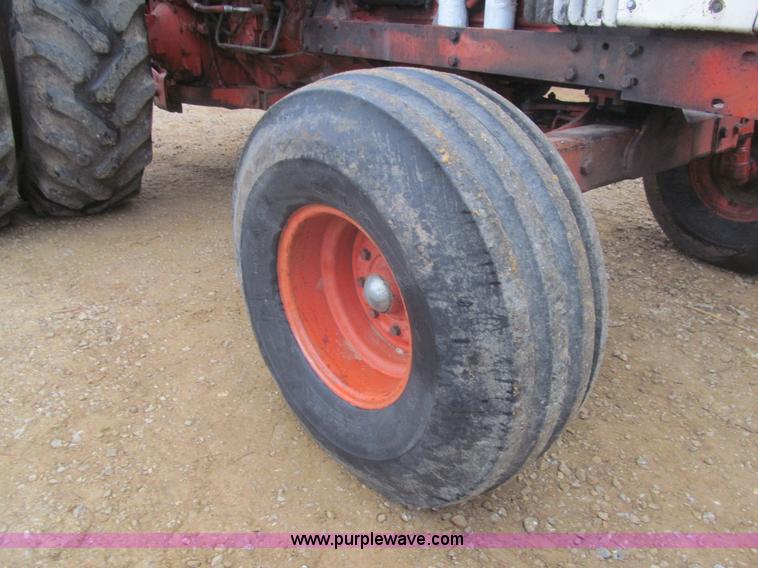 image for item I7136 1978 Case 1570 tractor