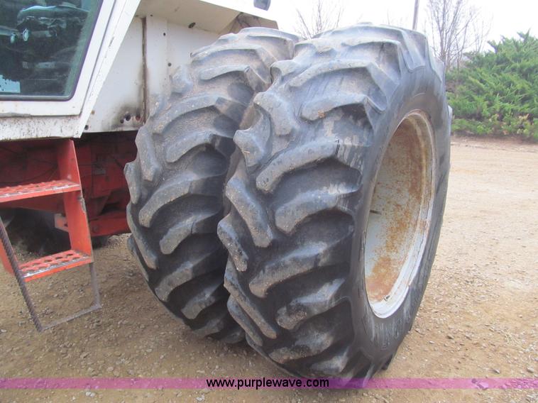 image for item I7136 1978 Case 1570 tractor