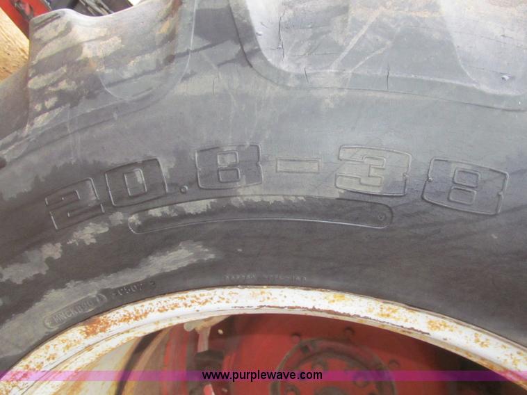 image for item I7136 1978 Case 1570 tractor