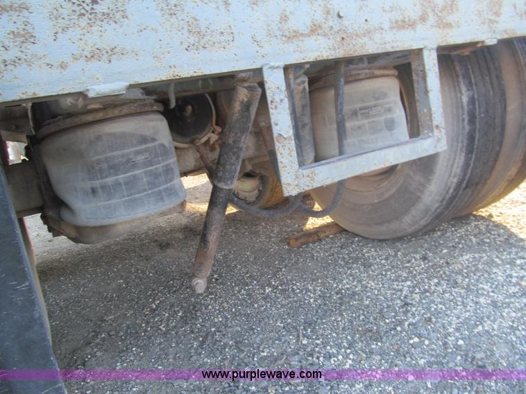 image for item I7198 1966 Butler 40 tanker trailer