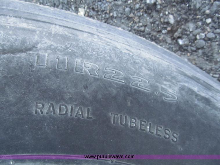 image for item I7198 1966 Butler 40 tanker trailer