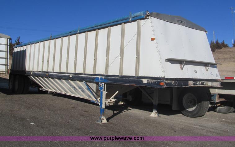 image for item I7200 1978 Doonan 41' tandem axle grain trailer