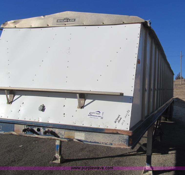 image for item I7200 1978 Doonan 41' tandem axle grain trailer