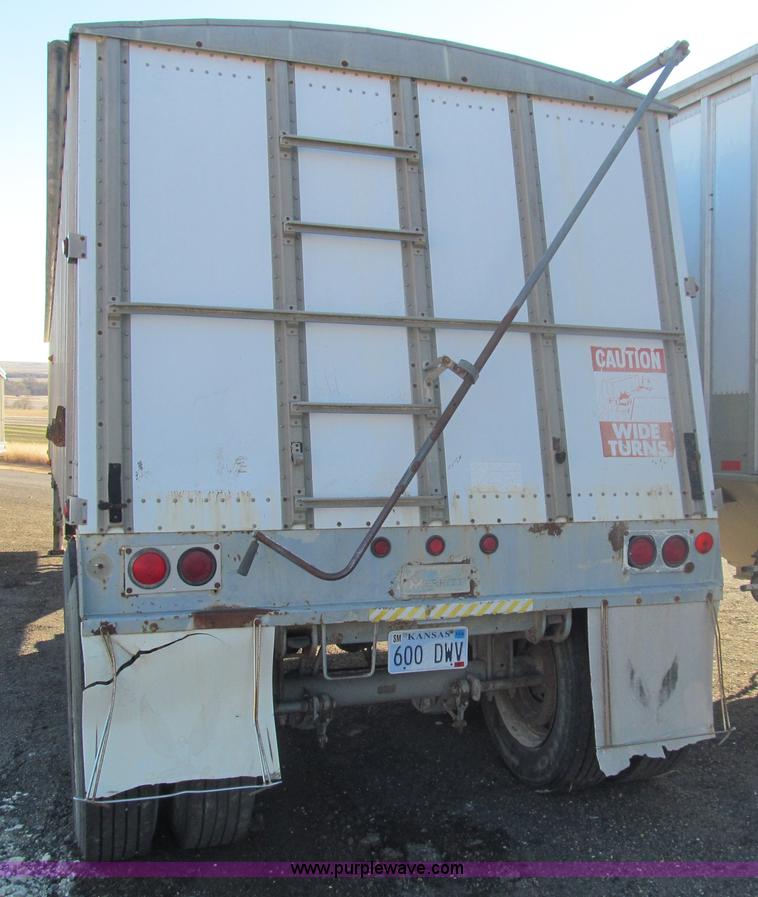image for item I7201 1985 Meritt 42' tandem axle grain trailer