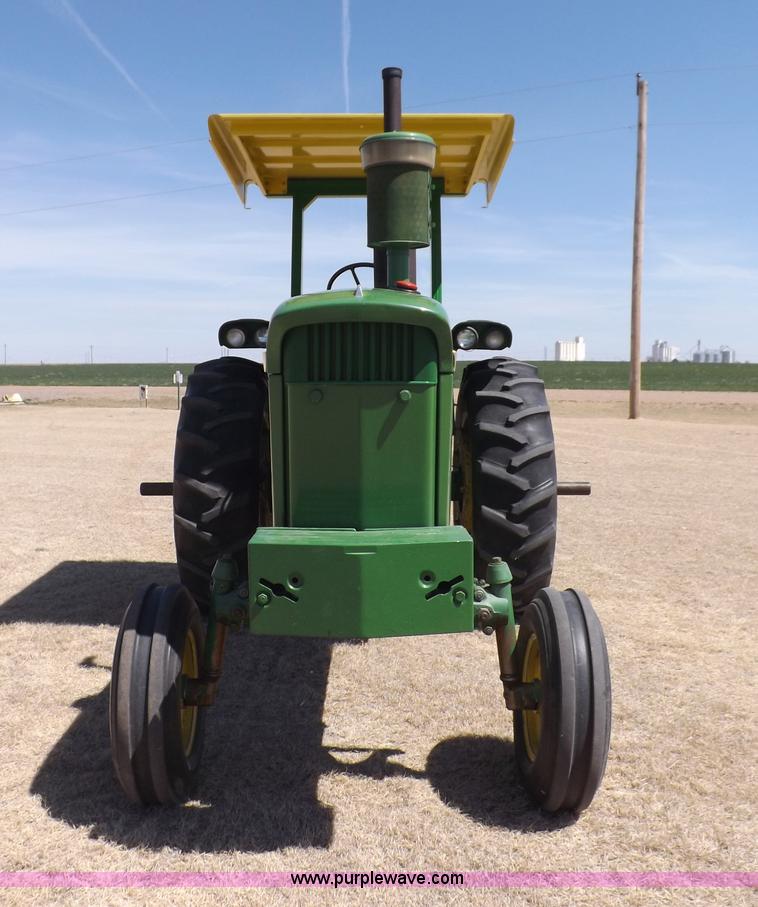 image for item I9002 1963 John Deere 4010 tractor