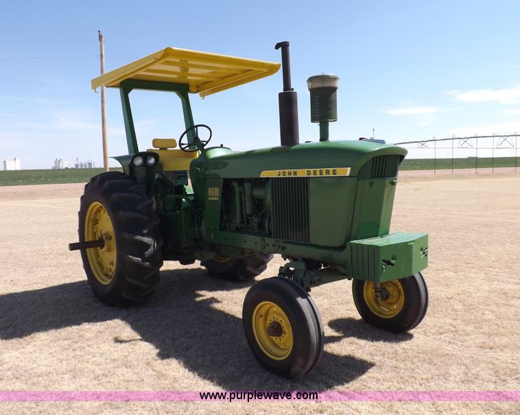 image for item I9002 1963 John Deere 4010 tractor