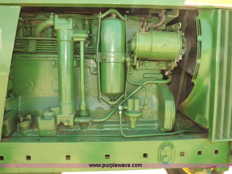 image for item I9002 1963 John Deere 4010 tractor