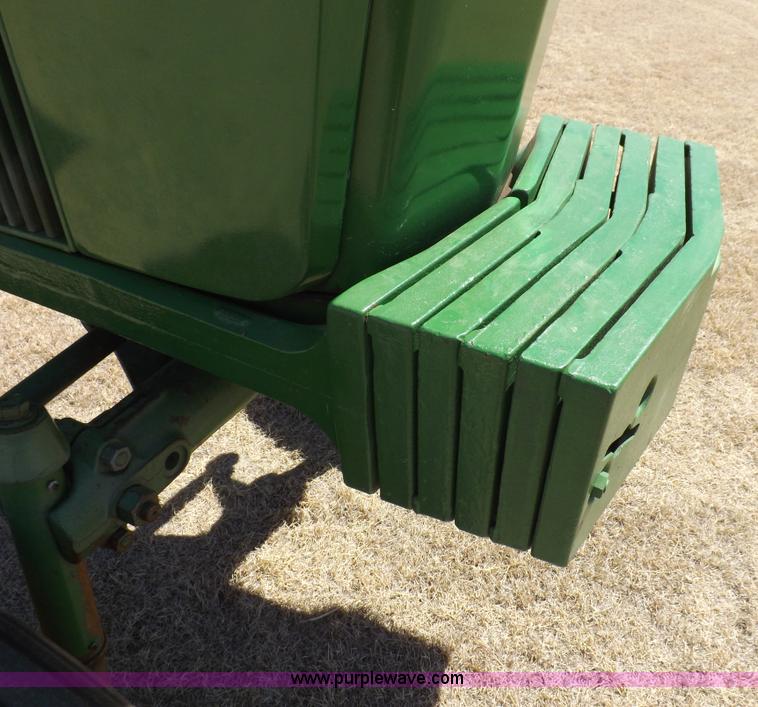 image for item I9002 1963 John Deere 4010 tractor