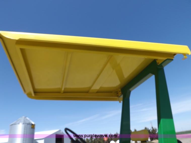 image for item I9002 1963 John Deere 4010 tractor