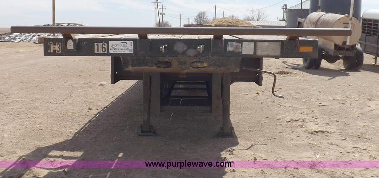 image for item I9016 1997 Doonan step deck trailer