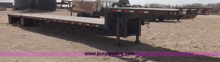 image for item I9016 1997 Doonan step deck trailer