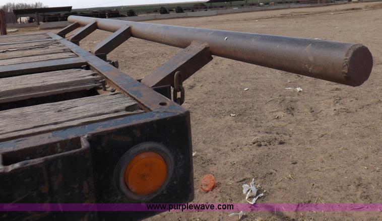 image for item I9016 1997 Doonan step deck trailer