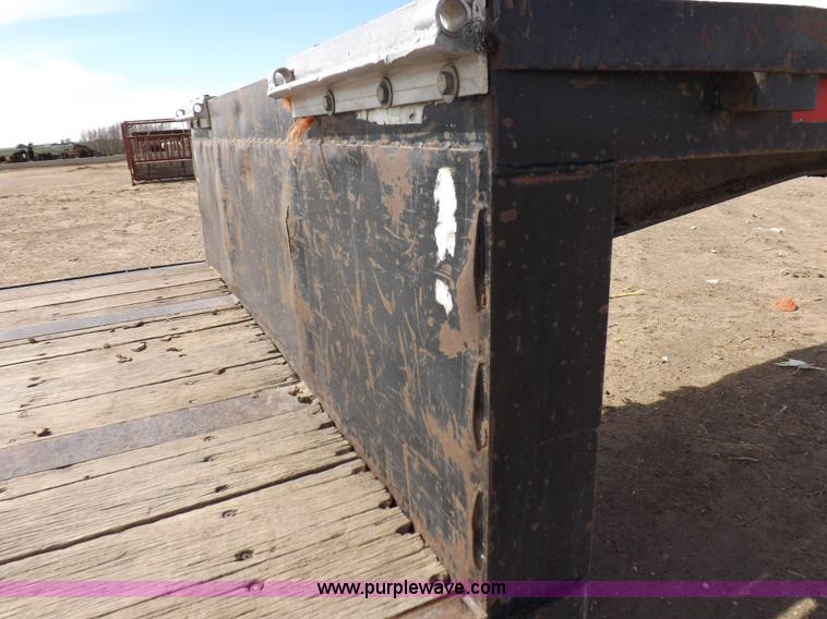 image for item I9016 1997 Doonan step deck trailer