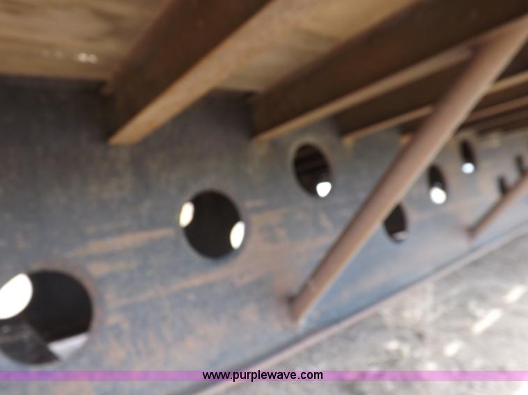 image for item I9016 1997 Doonan step deck trailer