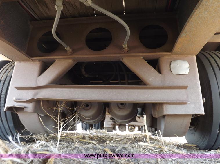 image for item I9016 1997 Doonan step deck trailer