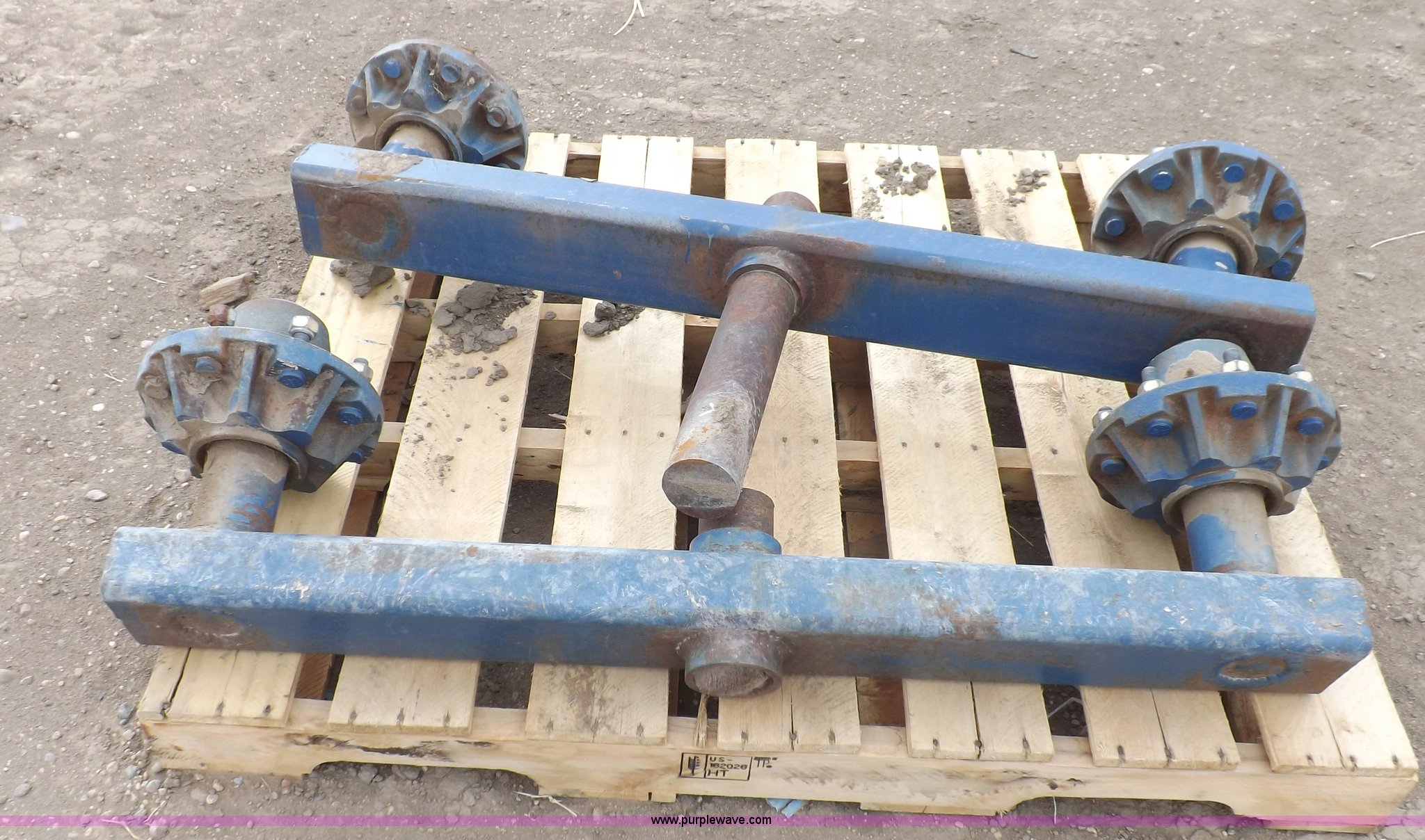 Walking beam suspension in Deerfield, KS Item H1981 sold Purple Wave