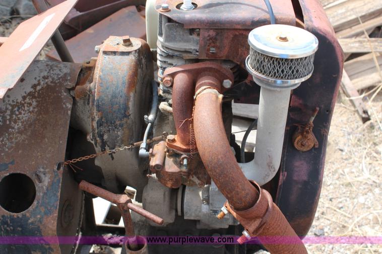 image for item AM9402 Asphalt curb machine