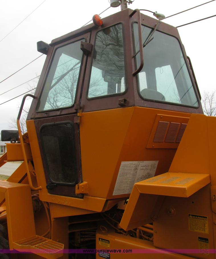 image for item AN9086 1991 Case W14C wheel loader