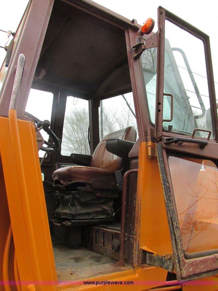 image for item AN9086 1991 Case W14C wheel loader