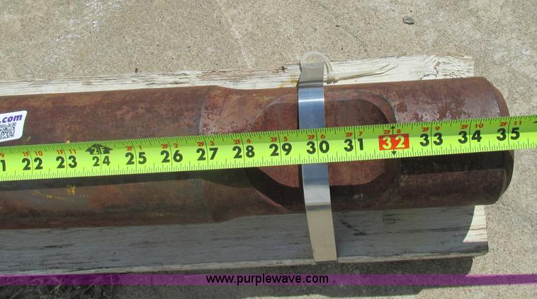 image for item AN9088 Chisel tip hydraulic breaker