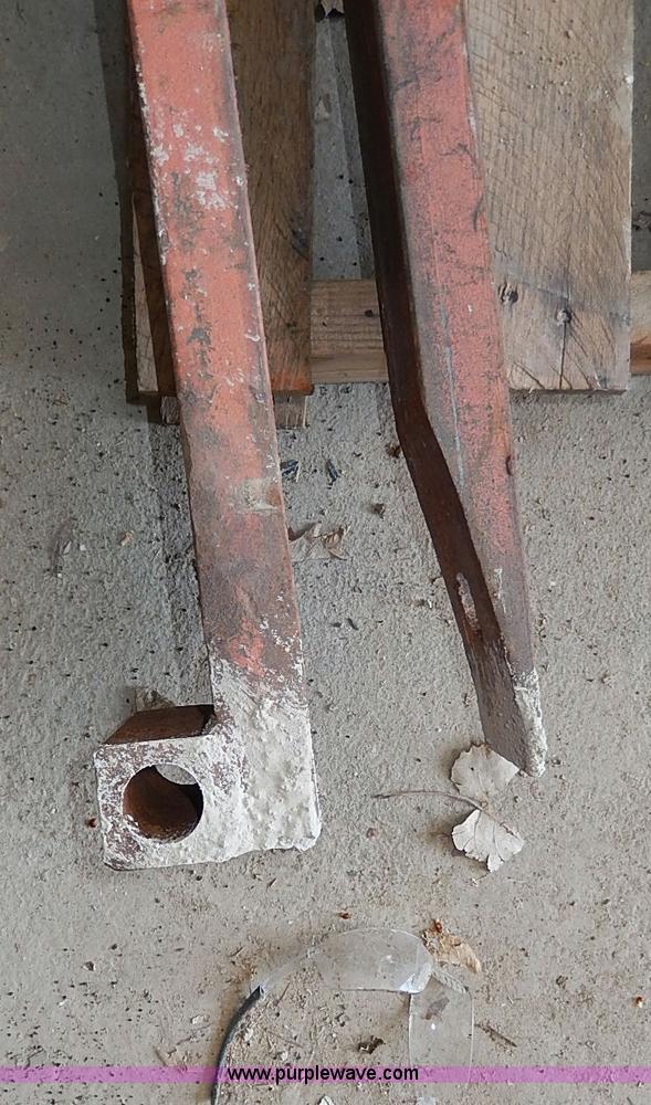 image for item AX9014 Backhoe loader forks