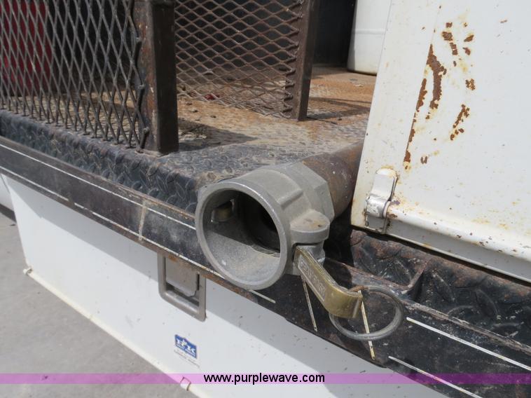 image for item B4892 1999 Ford F350 flatbed truck