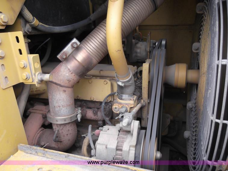 image for item C1917 1997 Caterpillar 953C track loader