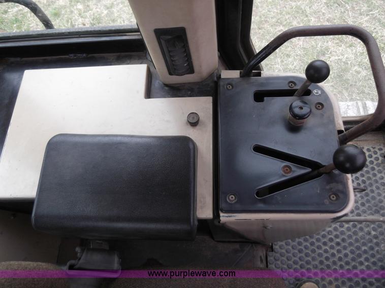 image for item C1917 1997 Caterpillar 953C track loader