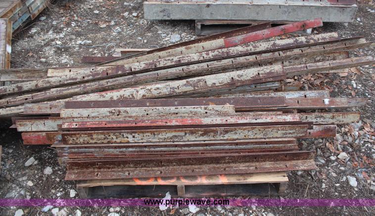 image for item C1936 Assorted concrete forms