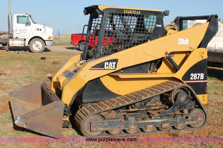 image for item C3793 2006 Caterpillar 287B skid steer