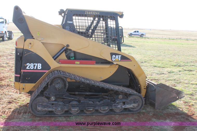 image for item C3793 2006 Caterpillar 287B skid steer