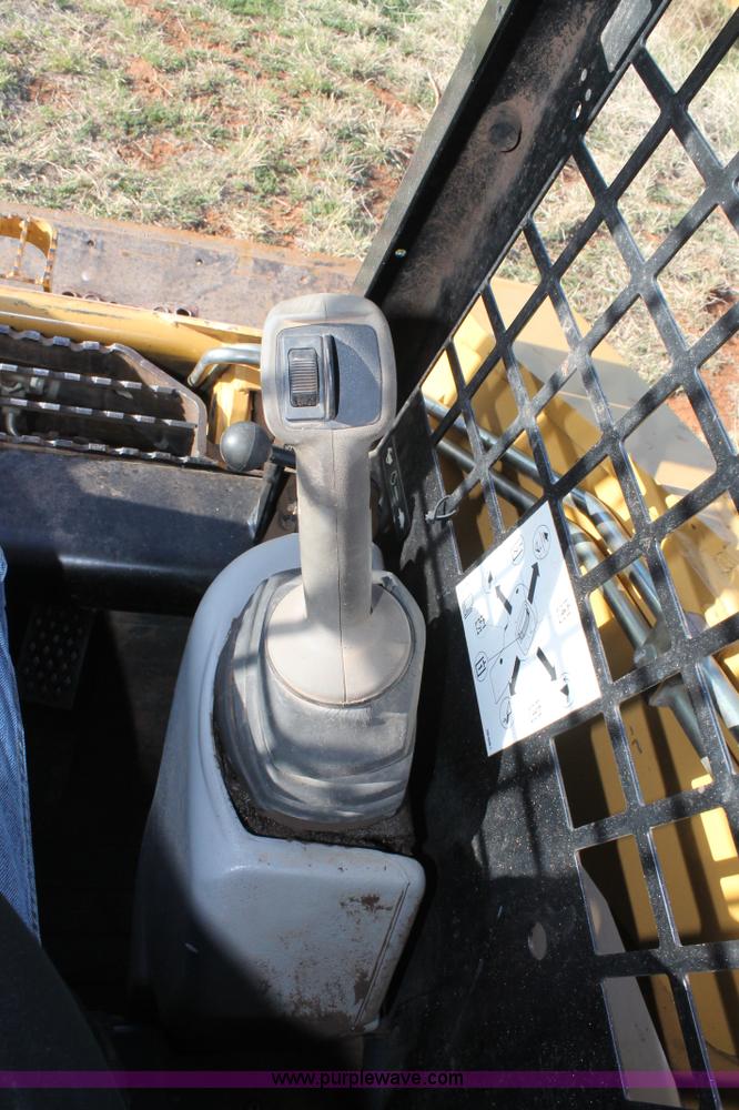 image for item C3793 2006 Caterpillar 287B skid steer